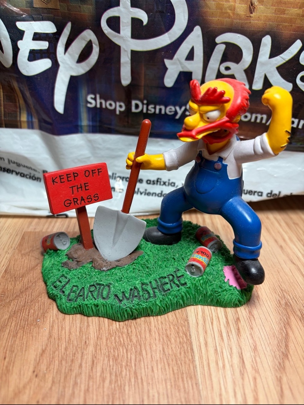 Hamilton Simpsons “Make Way For Willie!" Springfield Citizen Collection Figurine